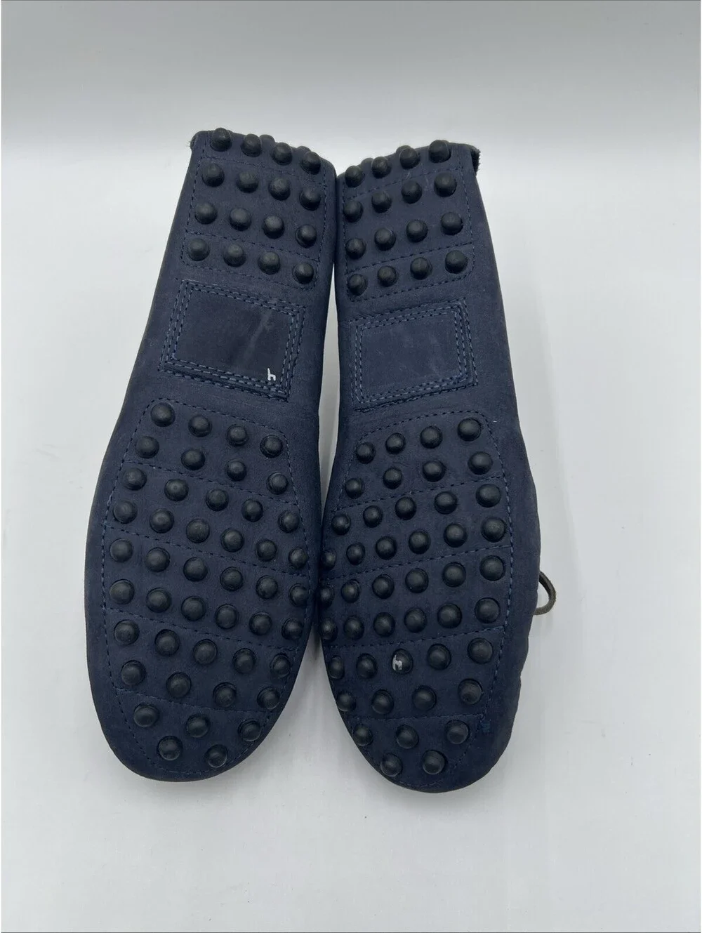 Men's Saks Fifth Avenue navy blue woven suede driving loafers Size 7